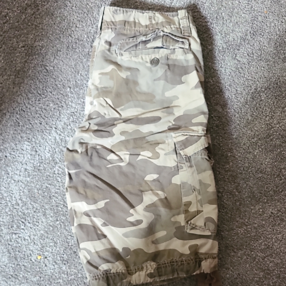 Canyon River Blues Camouflage Cargo Shorts